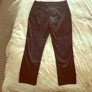 Gap black ankle dress pants